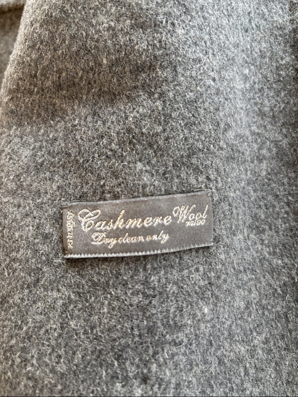 Diomi Navy Vest with Fur Pockets - Picture 7 of 9